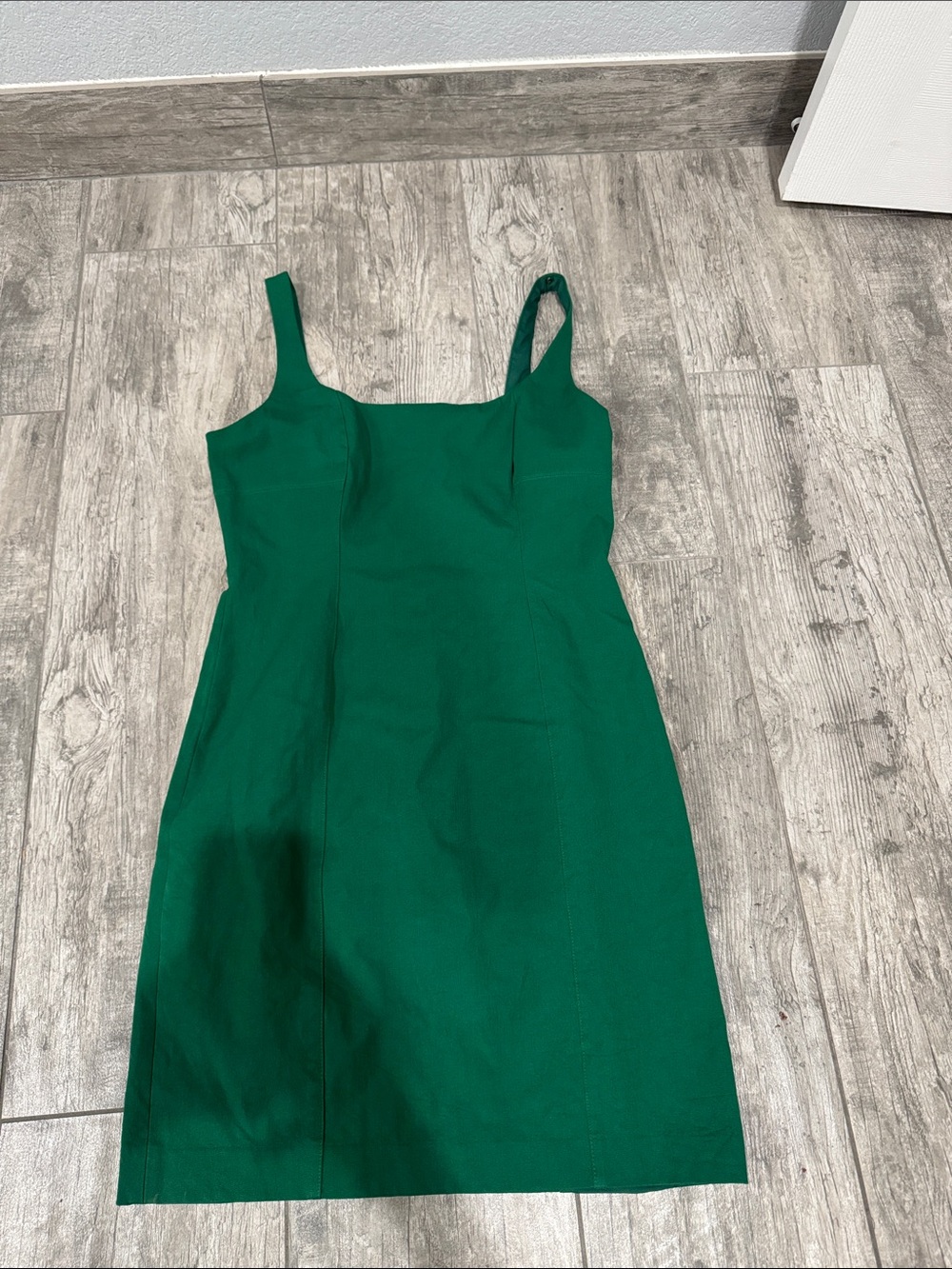Green Square-Neck Sheath Dress